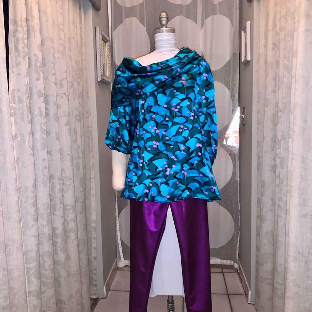 Turquoise silk blouson Tunic and metallic tights